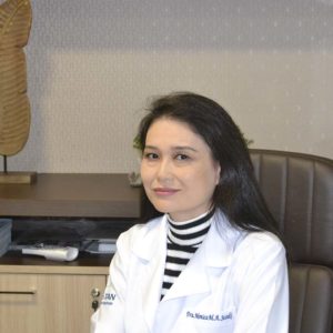 Dra. Mônica Suzuki